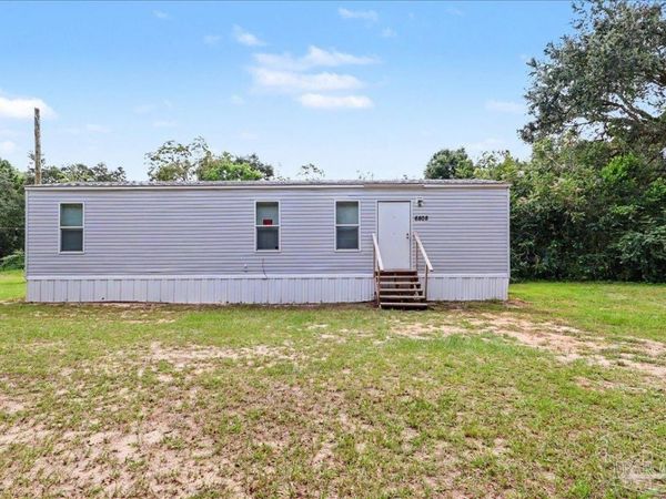 6808 Rolling Hills Rd, Pensacola, FL 32505