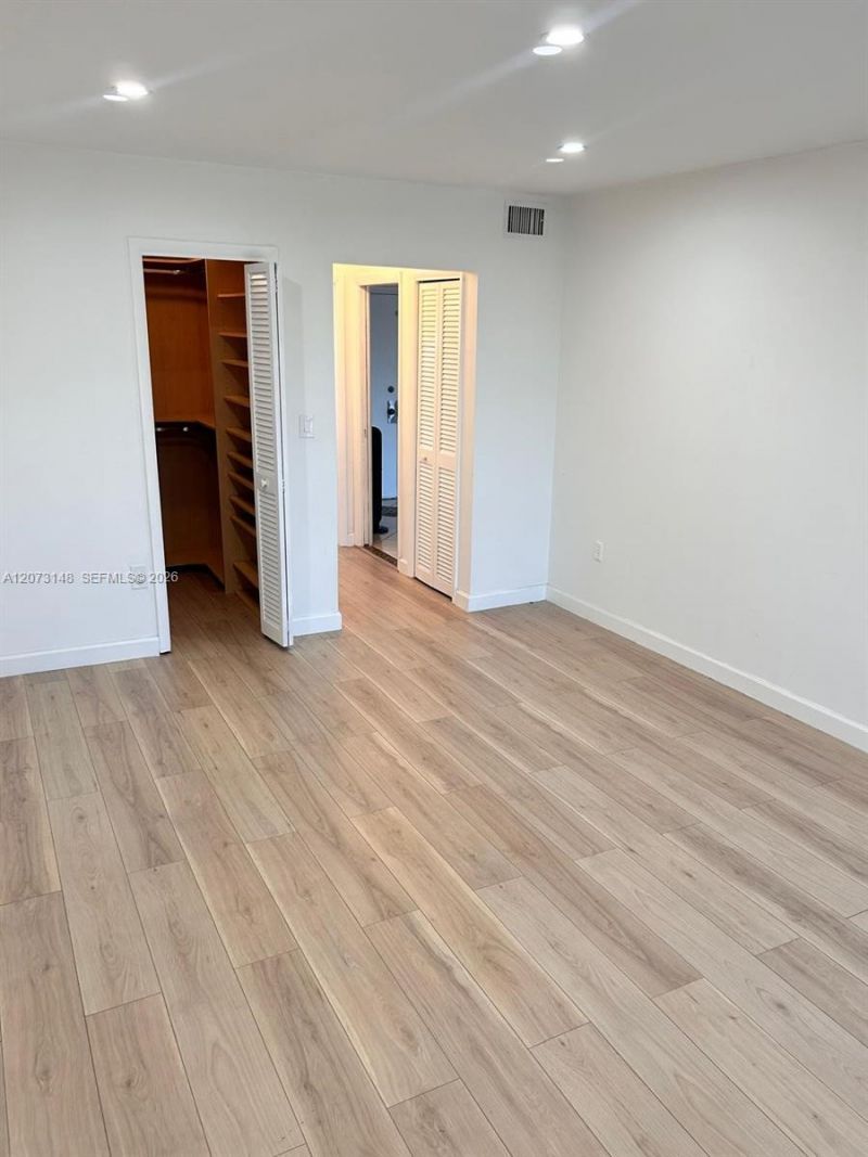 4060 N Hills Dr, Unit 39, Hollywood, FL 33021 Photo