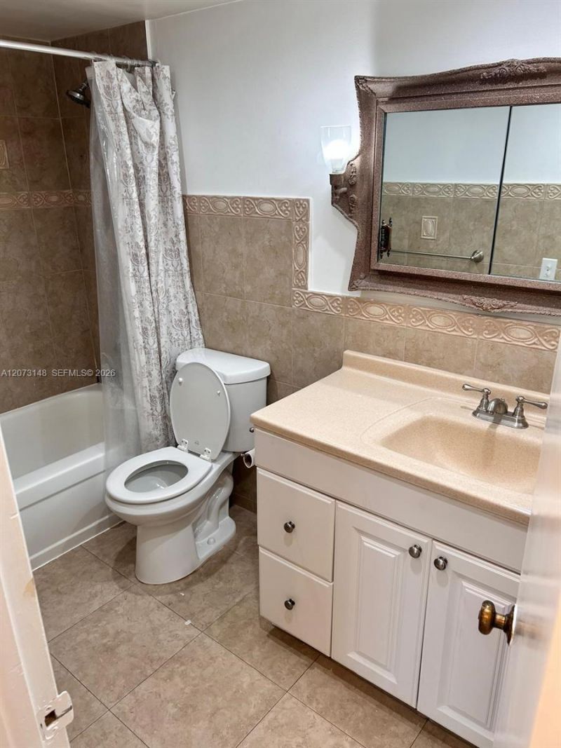 4060 N Hills Dr, Unit 39, Hollywood, FL 33021 Photo