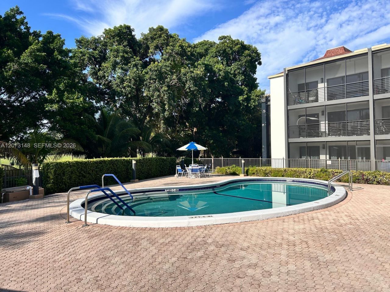 4060 N Hills Dr, Unit 39, Hollywood, FL 33021 Photo