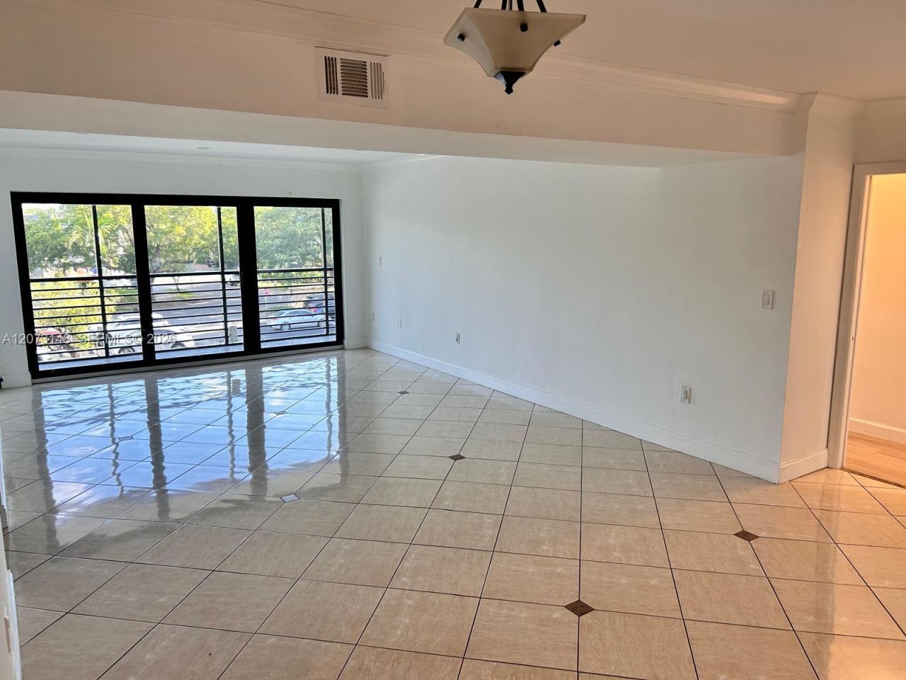 4060 N Hills Dr, Unit 39, Hollywood, FL 33021 Photo