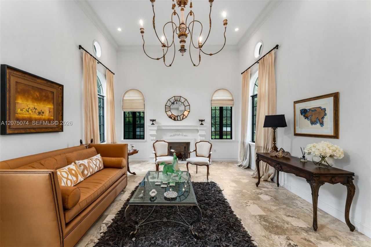 8800 SW 57th Ave, Pinecrest, FL 33156 Photo