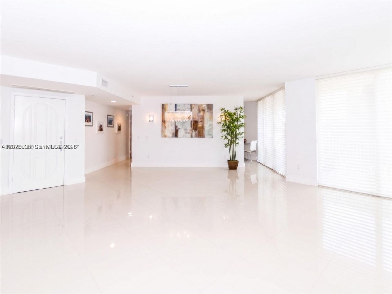 3370 Hidden Bay Dr, Unit 102, Aventura, FL 33180 Photo