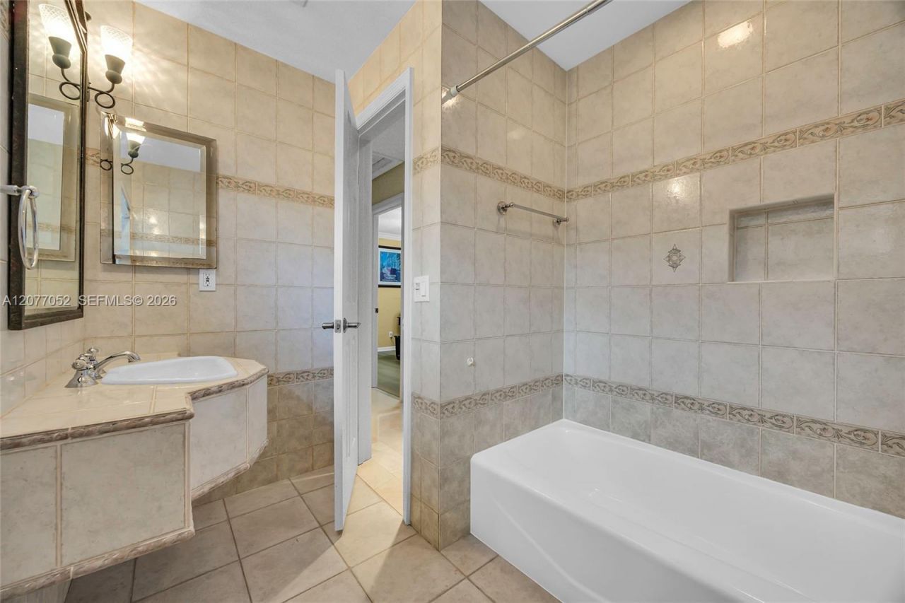 2523 SE 13th St, Pompano Beach, FL 33062 Photo
