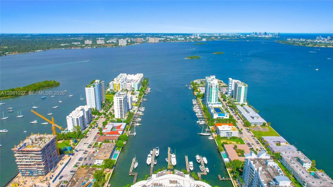 7918 Harbor Island Drive, Unit 307, North Bay Village, FL 33141 Photo