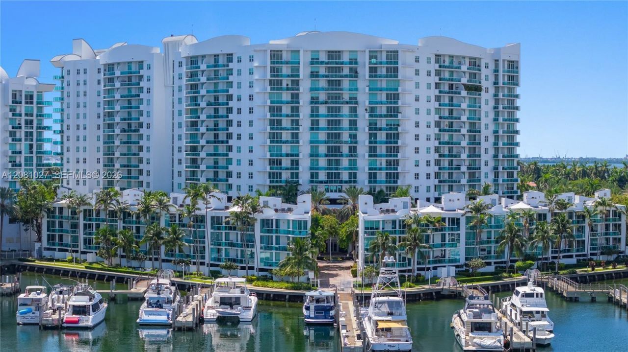 7918 Harbor Island Drive, Unit 307, North Bay Village, FL 33141 Photo