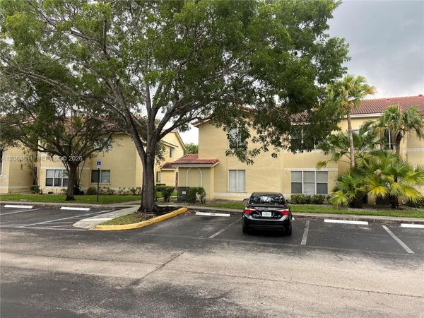437 Vista Isles Dr , Unit 2211, Plantation, FL 33325