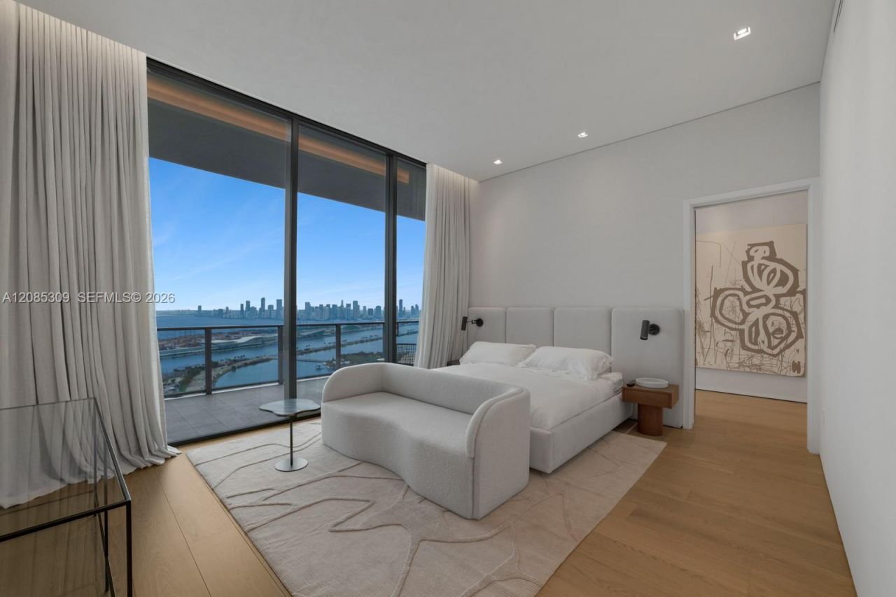 500 Alton Rd, Unit 4501, Miami Beach, FL 33139 Photo