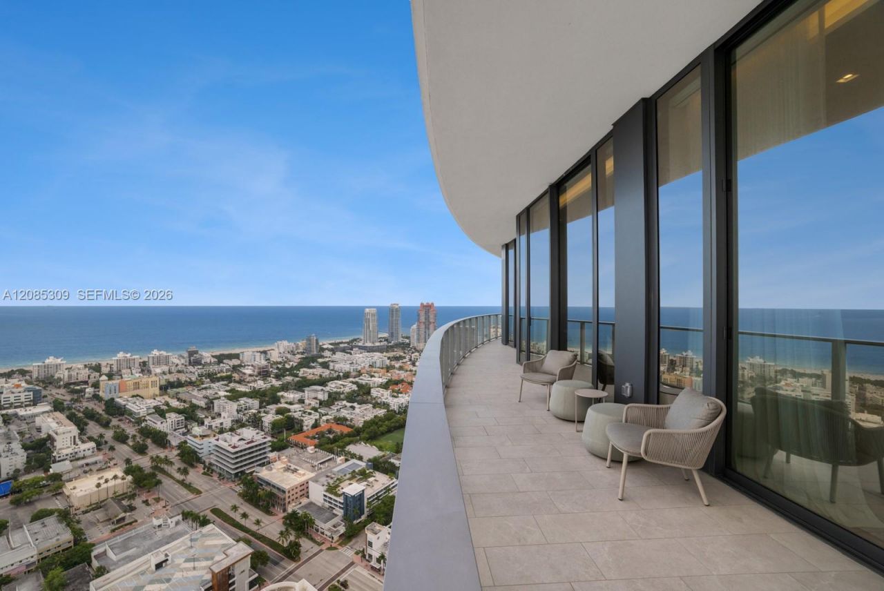 500 Alton Rd, Unit 4501, Miami Beach, FL 33139 Photo