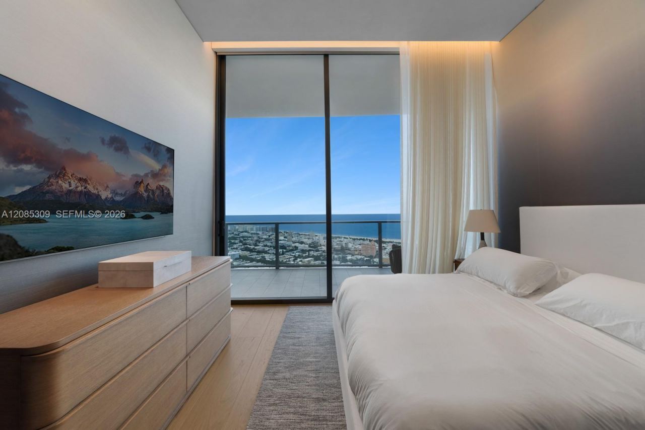 500 Alton Rd, Unit 4501, Miami Beach, FL 33139 Photo