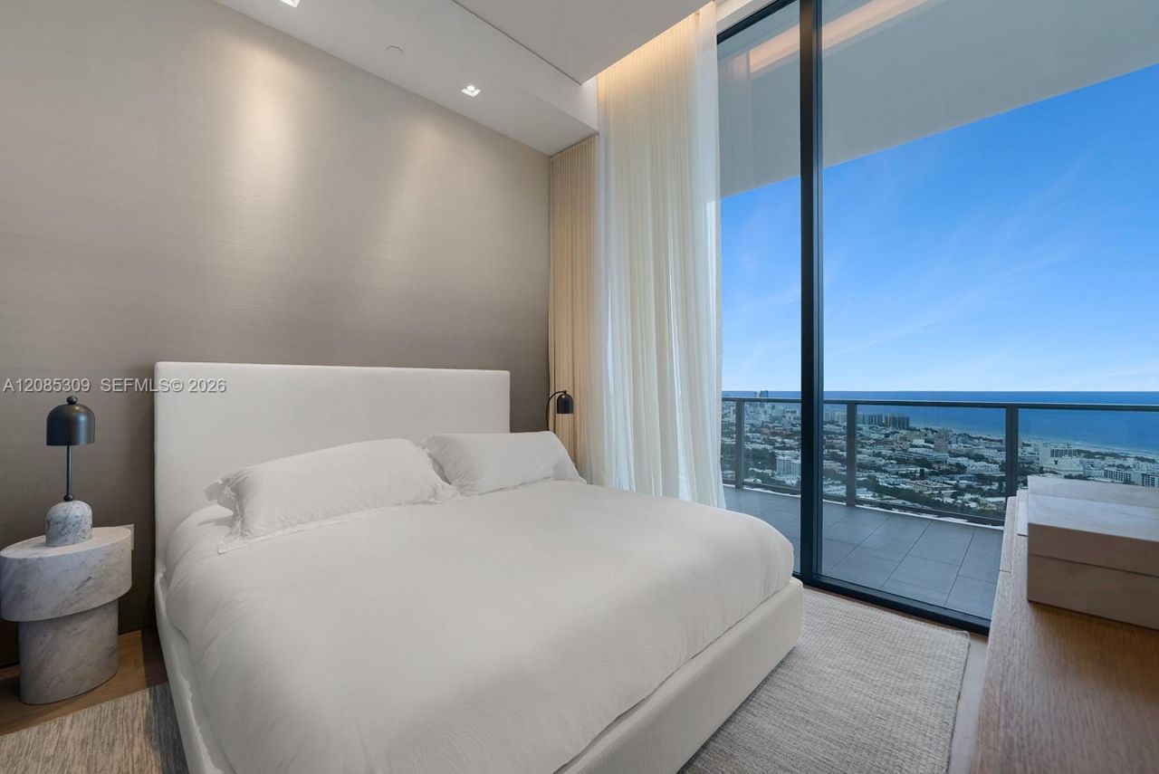 500 Alton Rd, Unit 4501, Miami Beach, FL 33139 Photo