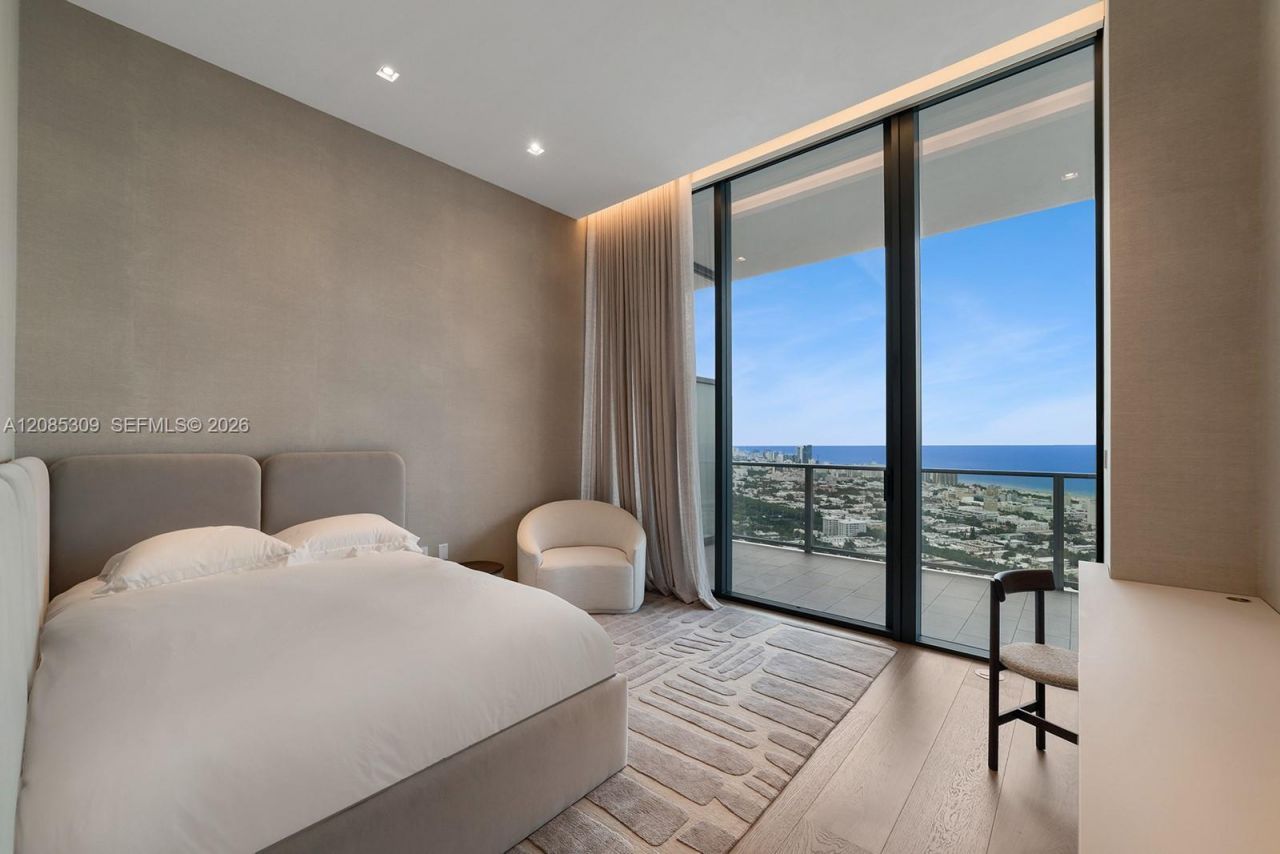 500 Alton Rd, Unit 4501, Miami Beach, FL 33139 Photo