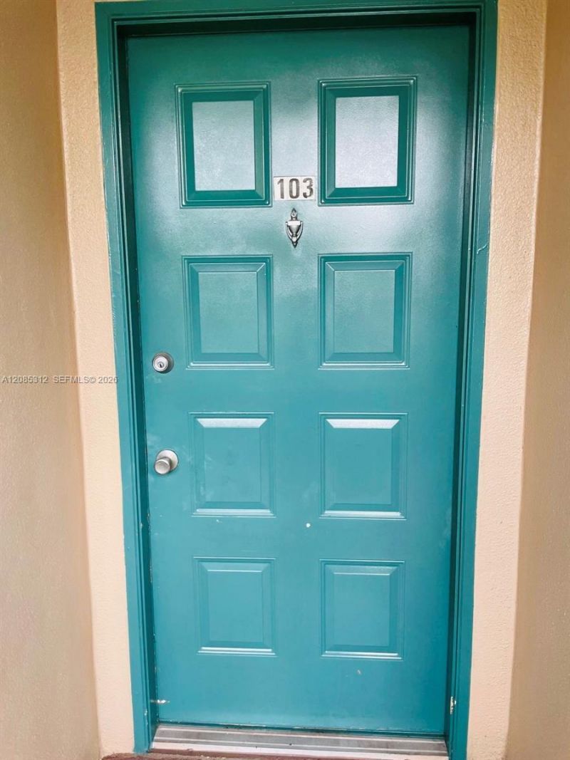 12500 SW 5th Ct, Unit 103M, Pembroke Pines, FL 33027 Photo