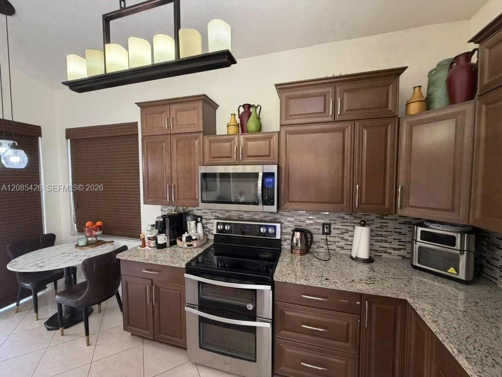13374 SW 30th St, Miramar, FL 33027 Photo