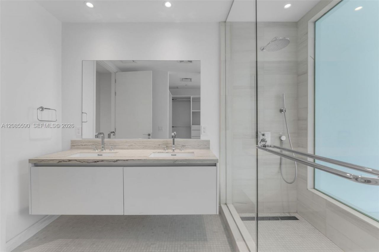 700 NE 26th Ter, Unit 2905, Miami, FL 33137 Photo