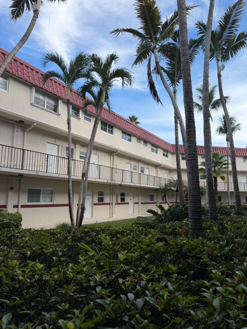 8650 SW 67th Ave, Unit 1033, Pinecrest, FL 33156 Photo