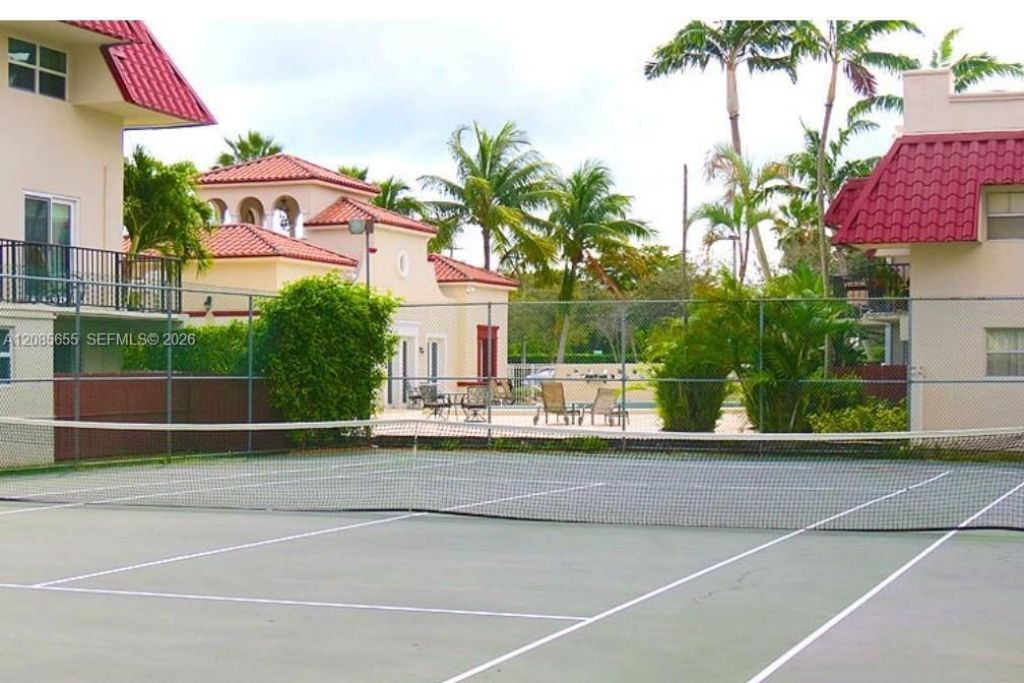 8650 SW 67th Ave, Unit 1033, Pinecrest, FL 33156 Photo