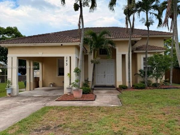 173 SW 3rd Ct , Deerfield Beach, FL 33441