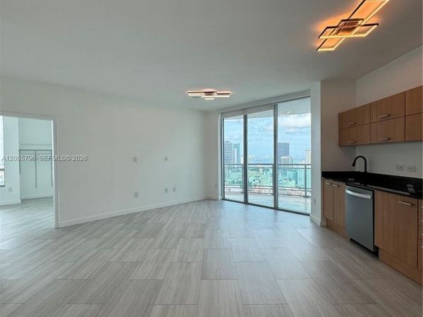 350 S Miami Ave, Unit 3913, Miami, FL 33130