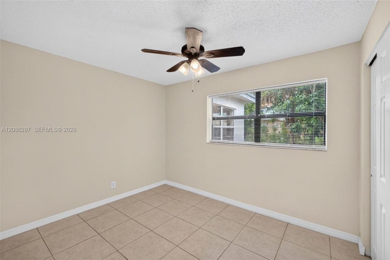 2831 NW 23rd St, Fort Lauderdale, FL 33311 Photo