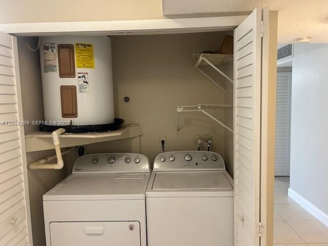 9851 NW 3rd Ct, Unit 8, Plantation, FL 33324 Photo