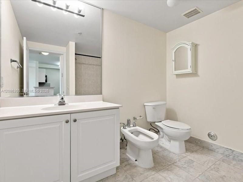 2501 SW Douglas Rd, Unit 202, Miami, FL 33133 Photo