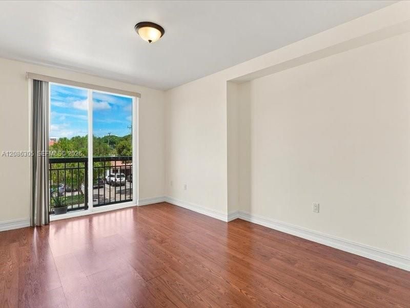 2501 SW Douglas Rd, Unit 202, Miami, FL 33133 Photo