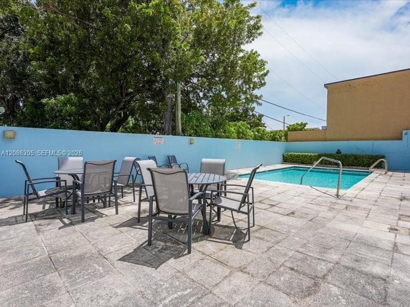 2501 SW Douglas Rd, Unit 202, Miami, FL 33133 Photo