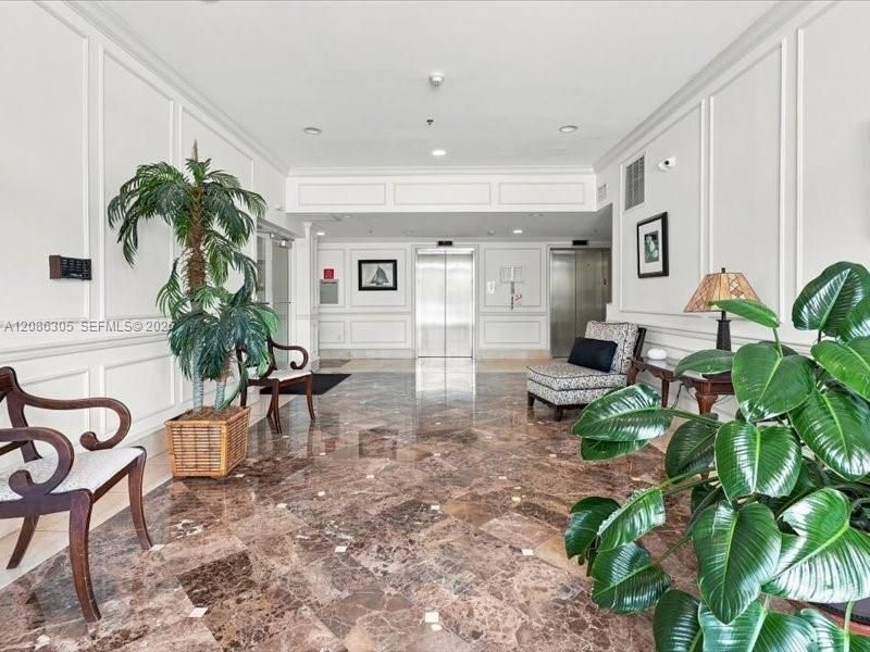 2501 SW Douglas Rd, Unit 202, Miami, FL 33133 Photo