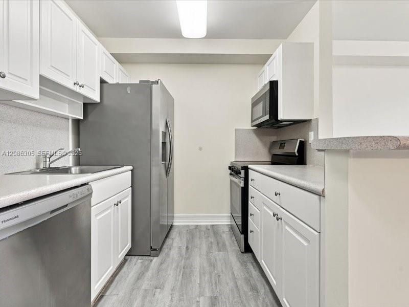 2501 SW Douglas Rd, Unit 202, Miami, FL 33133 Photo