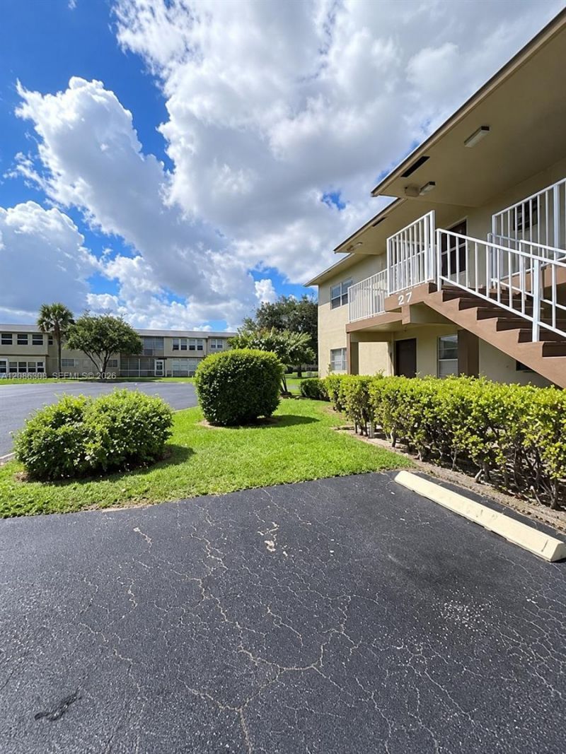 601 NW 79th Ave, Unit 101, Margate, FL 33063 Photo