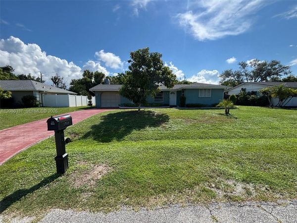 1785 Birch Drive, Unit NA, Venice, FL 34293