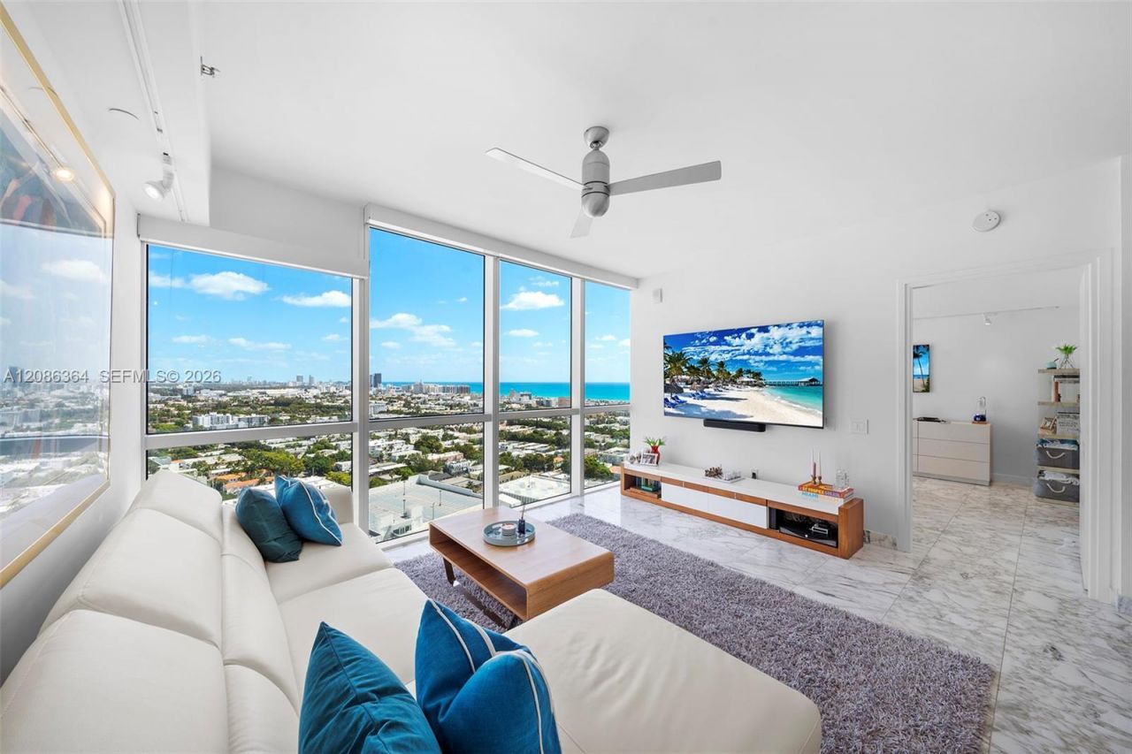 450 Alton Rd, Unit 2708, Miami Beach, FL 33139 Photo