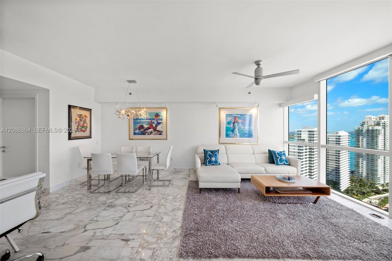 450 Alton Rd, Unit 2708, Miami Beach, FL 33139 Photo