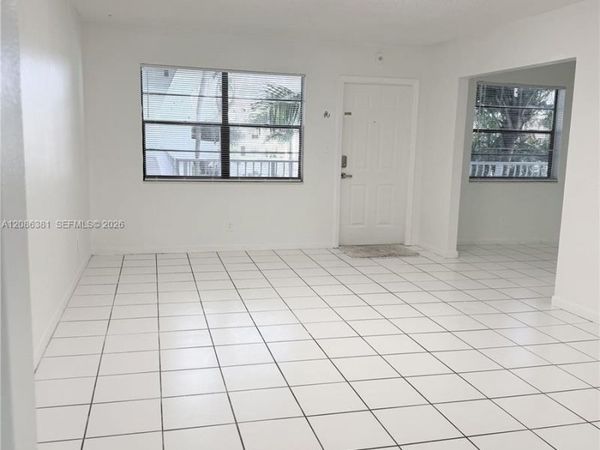 500 NE 2nd St , Unit 223, Dania Beach, FL 33004