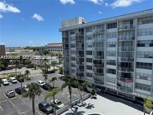 16740 NE 9th Ave , Unit 702, North Miami Beach, FL 33162