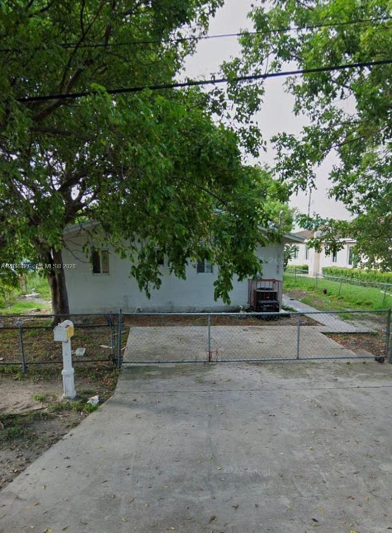 2150 NW 65th St, Unit 2150, Miami, FL 33147 Photo