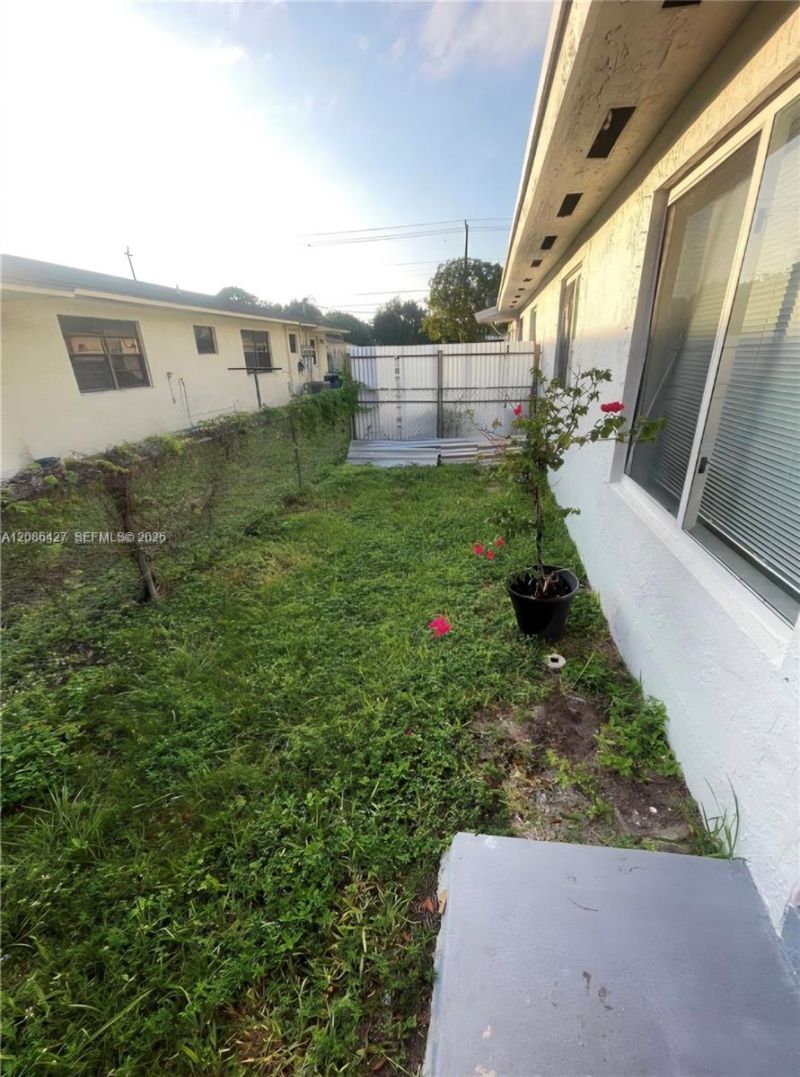 2150 NW 65th St, Unit 2150, Miami, FL 33147 Photo
