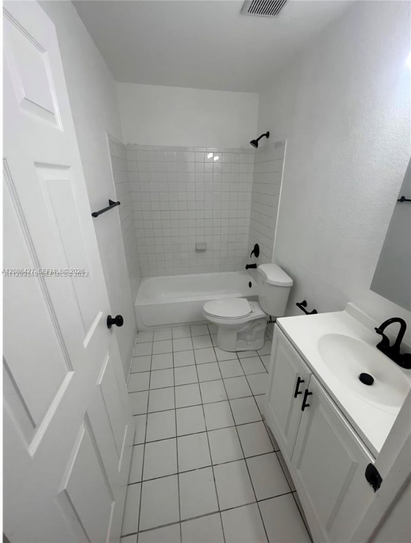 2150 NW 65th St, Unit 2150, Miami, FL 33147 Photo