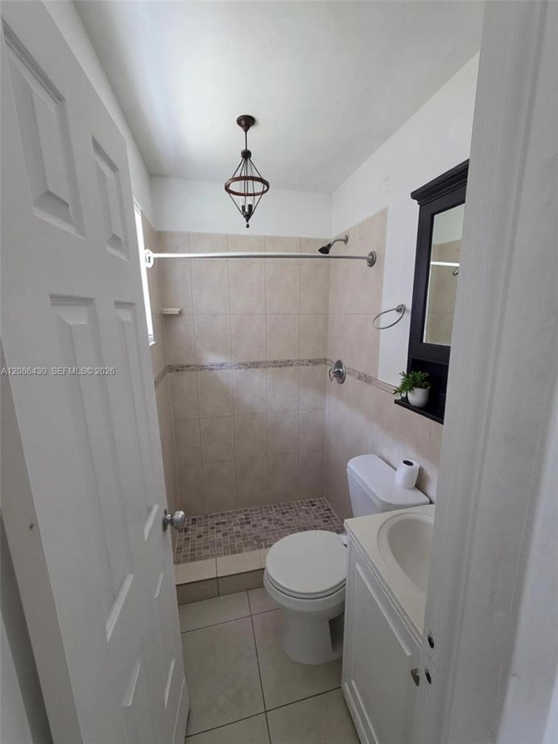 5731 Flagler St, Unit 3, Hollywood, FL 33023 Photo