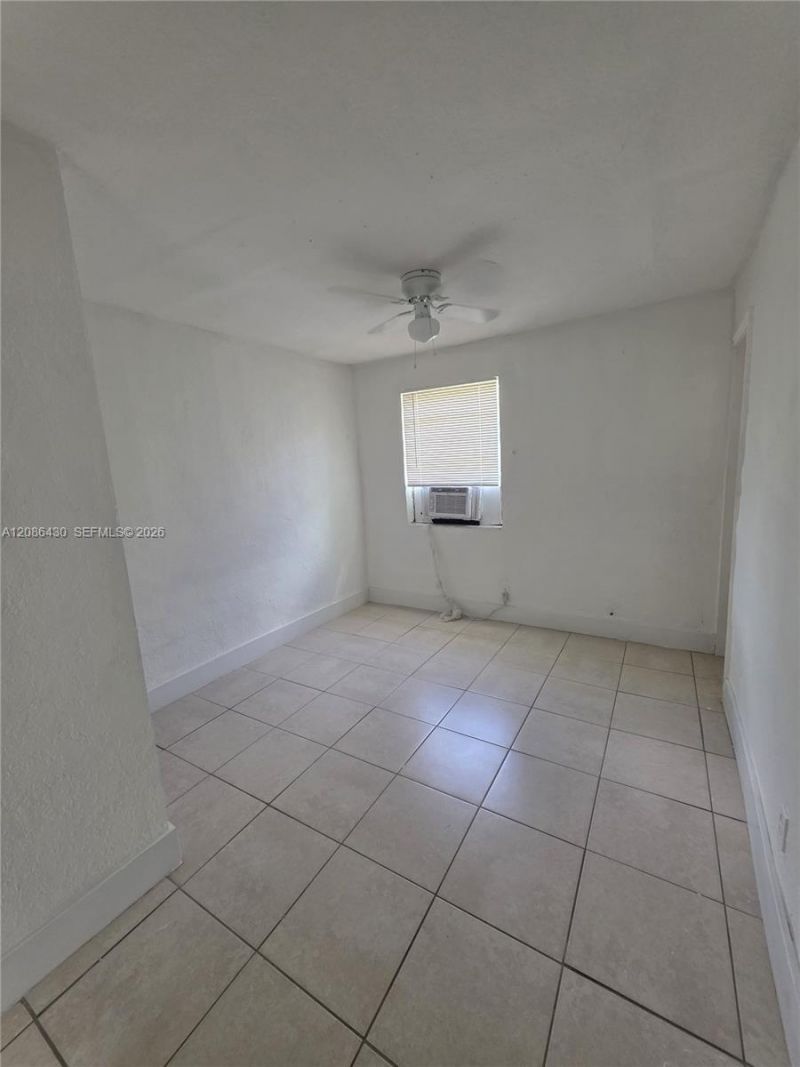 5731 Flagler St, Unit 3, Hollywood, FL 33023 Photo