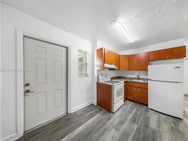 6224 Miramar Pkwy, Unit 10, Miramar, FL 33023