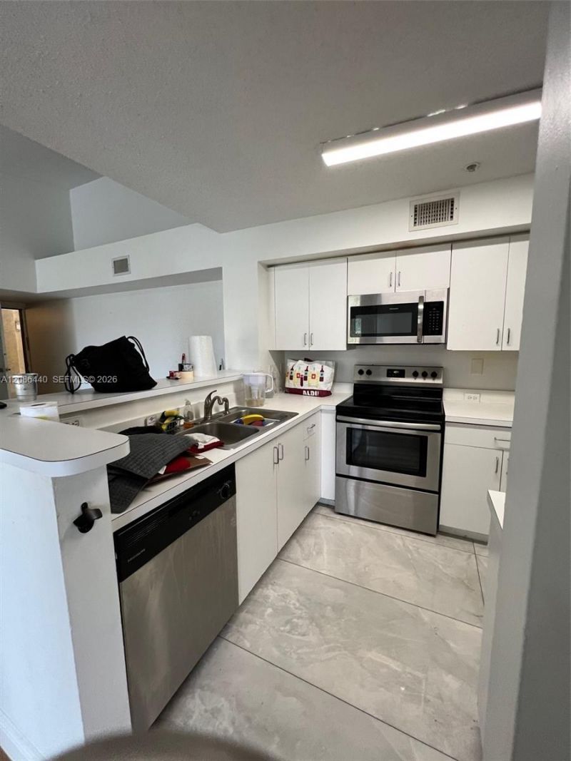 2051 Renaissance Blvd, Unit 306, Miramar, FL 33025 Photo