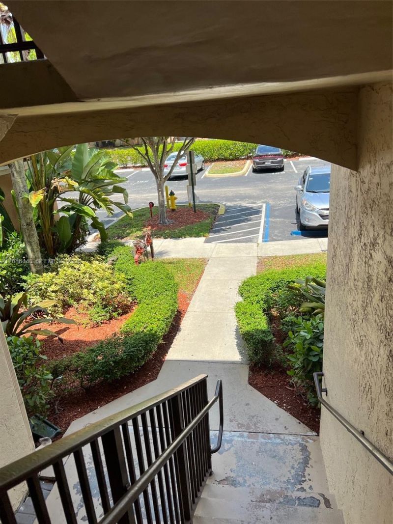 2051 Renaissance Blvd, Unit 306, Miramar, FL 33025 Photo