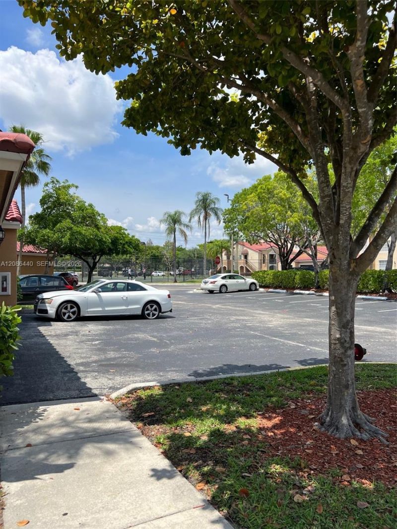 2051 Renaissance Blvd, Unit 306, Miramar, FL 33025 Photo