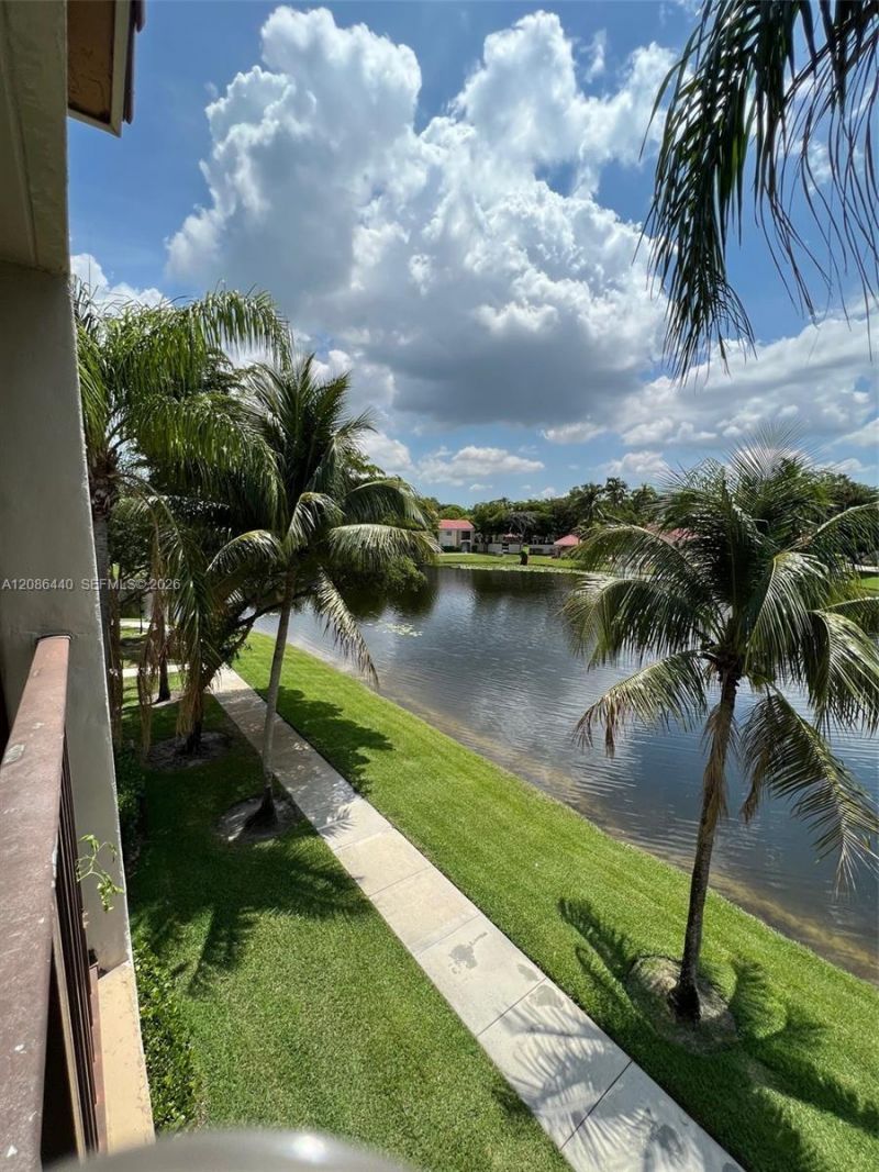 2051 Renaissance Blvd, Unit 306, Miramar, FL 33025 Photo