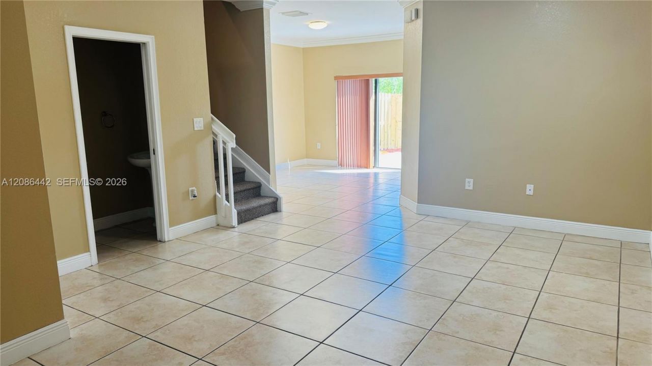 353 NE 37th Pl, Homestead, FL 33033 Photo
