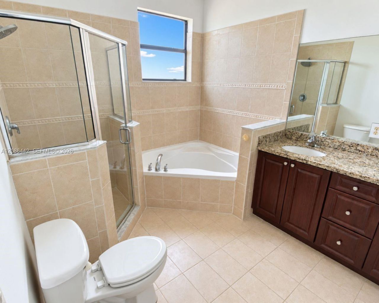 353 NE 37th Pl, Homestead, FL 33033 Photo