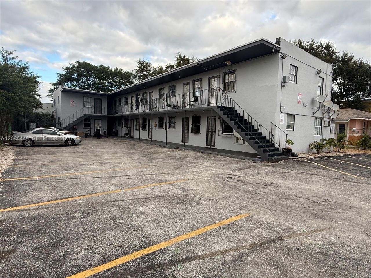 825 NW 70th St, Unit 14, Miami, FL 33150 Photo