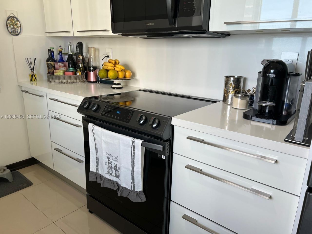 5900 Collins Ave, Unit 1606, Miami Beach, FL 33140 Photo